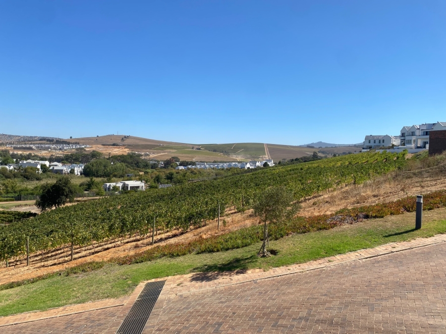 4 Bedroom Property for Sale in Weltevreden Hills Estate Western Cape